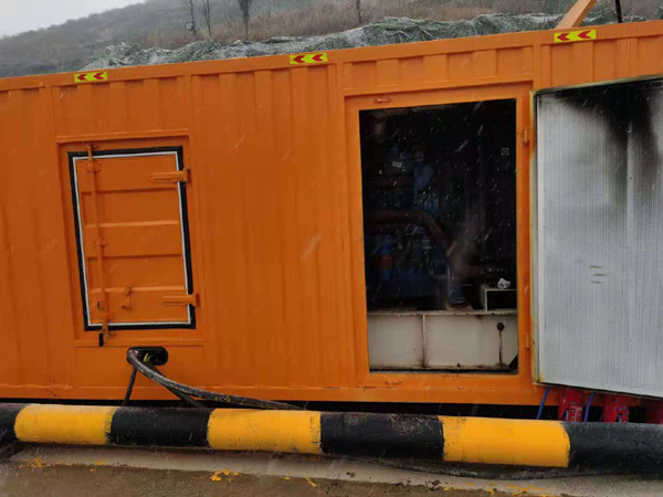 罗甸发电机出租 柴油发电机组电压低报警怎么办?